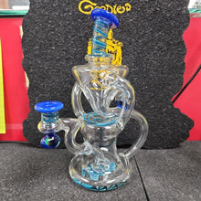 Load image into Gallery viewer, Busha Glass Double Up Recycler - Goodiesheady
