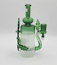 Load image into Gallery viewer, Cameron Reed glass 14mm Green Stardust Reticello - Goodiesheady

