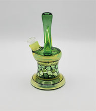 Load image into Gallery viewer, WINDSTAR - Glass Green Horned - Goodiesheady
