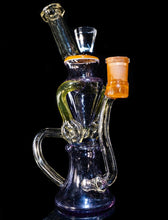 Load image into Gallery viewer, Wolfe Glass Double Donut Recycler - Goodiesheady
